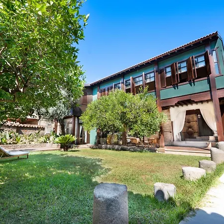 House 5