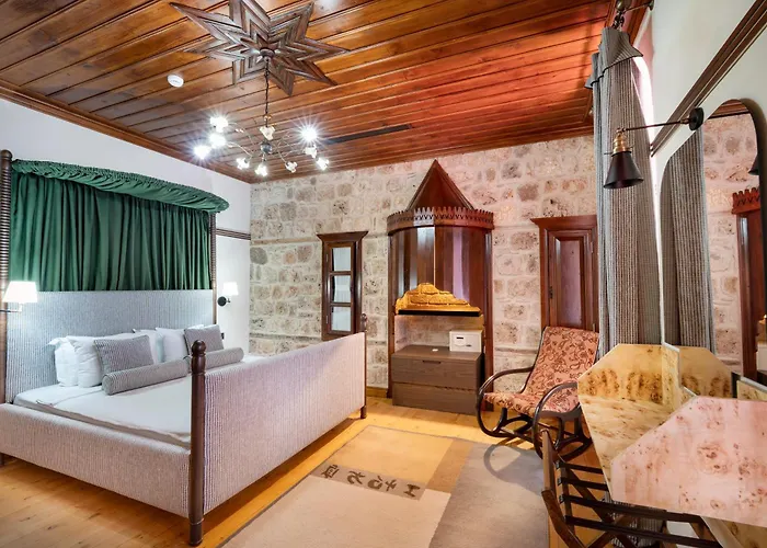 Hotel House 5