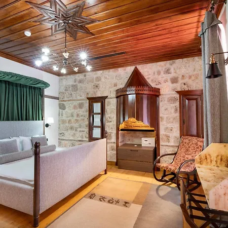 Hotel House 5