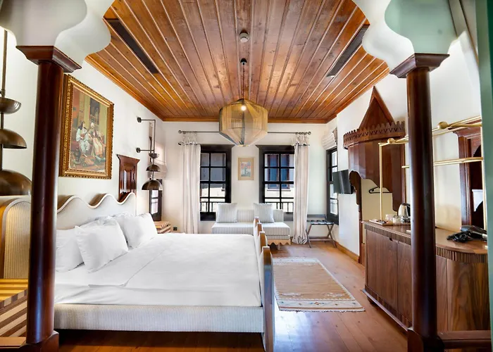 House 5 酒店 安塔利亚