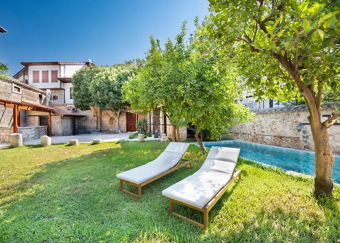 House 5 * Antália
